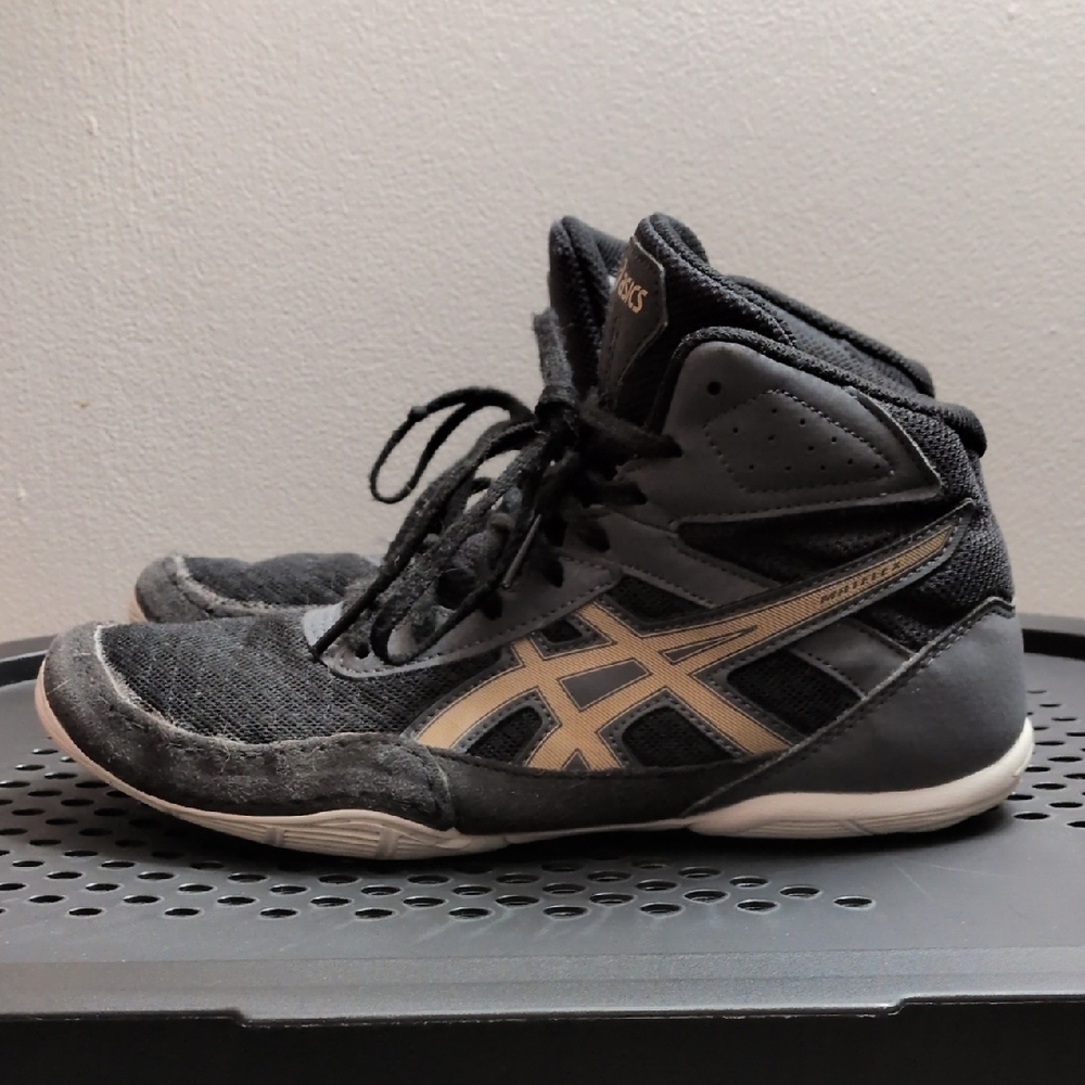 Asics Black and Tan Wrestling Shoes